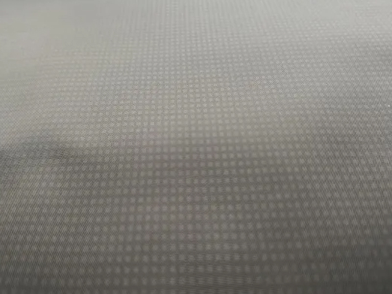 Tejido de tafetán de poliéster 190t con revestimiento de PVC de 20 mm para bolsa/impermeable