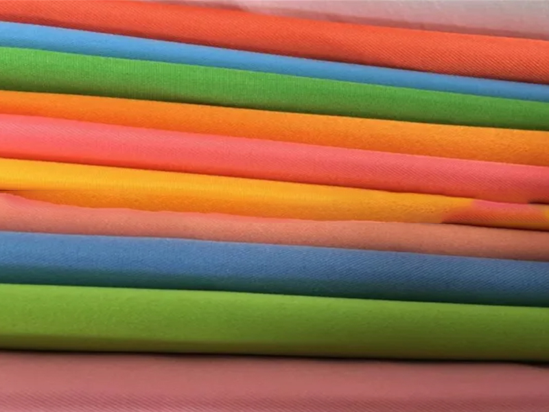 100%Poliéster Tela de piel de melocotón teñida de manera simple/tela de microfibra
